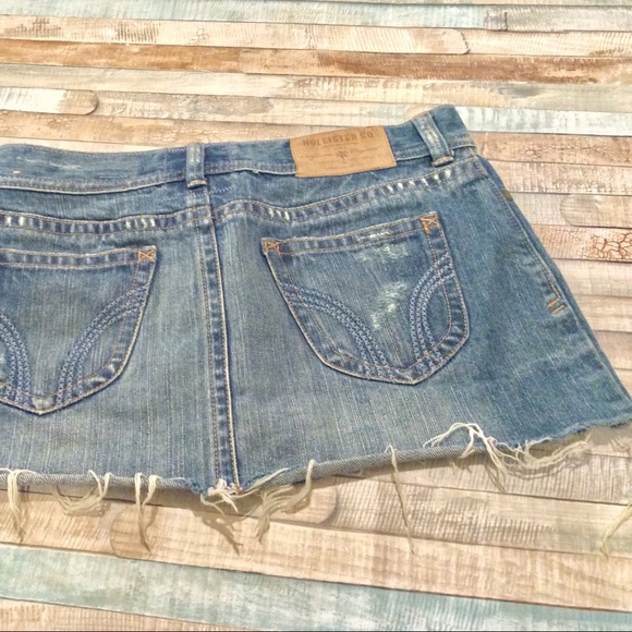 Hollister Denim Jean Mini Cutoff Skirt SZ 1 - Picture 4 of 6